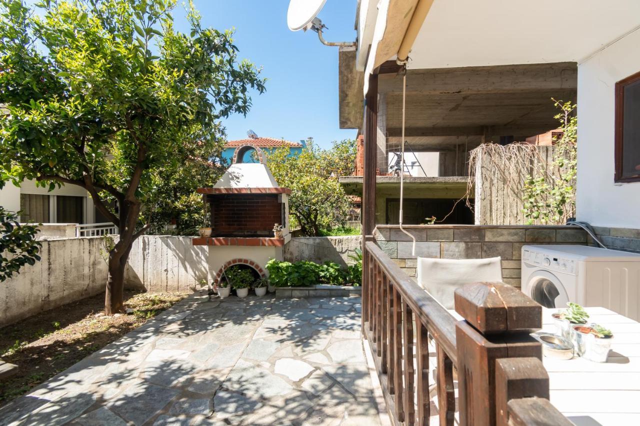 Stefanias Apartment Neos Marmaras Exterior photo